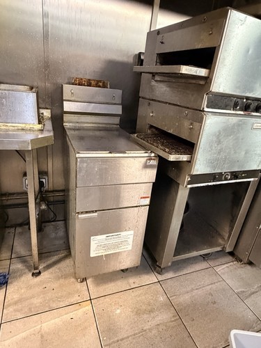 Commercial gas fryer - commercial,