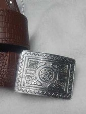 Scottish Brown Leather Kilt Belt High Land Wear Texture Net Circle Chrom Buckle