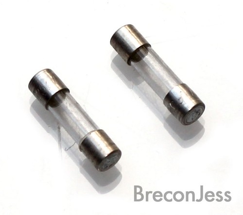 Fuses various sizes - sizes, and
