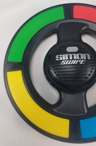 Simon swipe hasbro toys 2013 - simon,