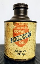 Vintage Royal Snowdrift Gear