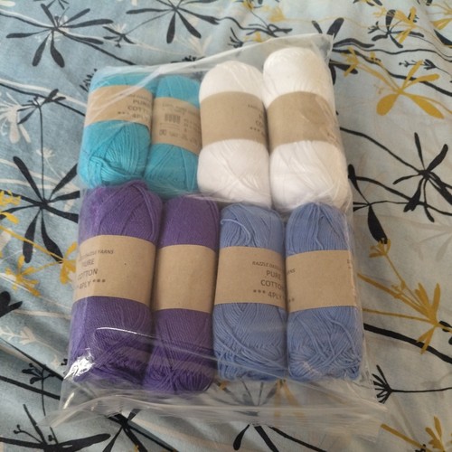 Razzle dazzle 4ply - , pure