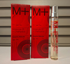 SET OF 2 x ESCENTRIC MOLECULES