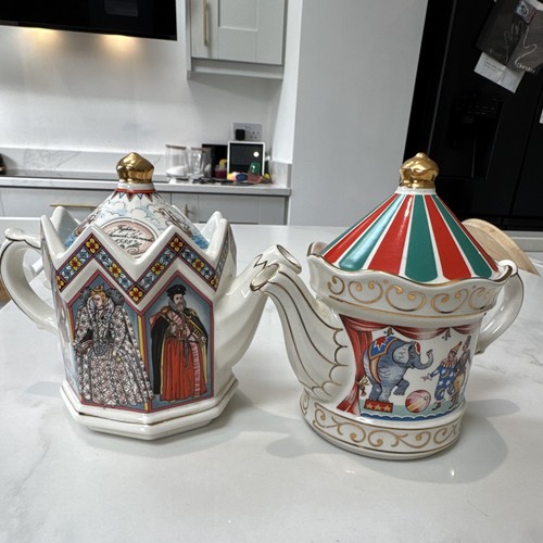 Sadler collectors teapots set - collectors,