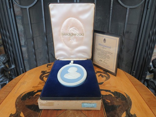 Wedgwood blue jasperware lord - jasperware,