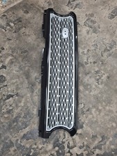 Range Rover Vogue front grill supercharged style