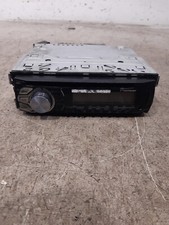 PIONEER RADIO CD PLAYER HEAD UNIT DEH-1600UB