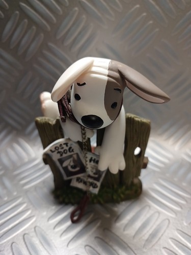 Lost dog collectables figurine - lost,