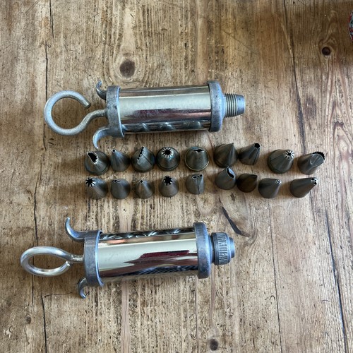 Vintage nutbrown icing set - icing,