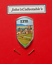 IONA SCOTLAND  WALKING /