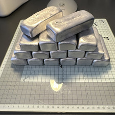 x1 ALUMINIUM INGOT 250 - 300 GRAMS MADE FROM RECYCLED SCRAP BY MELTING IPSWICH