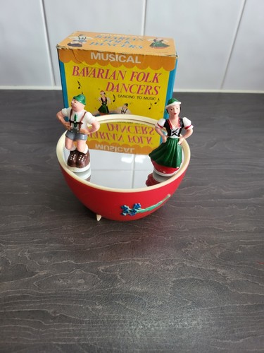 Bavarian dance ornament - dance,