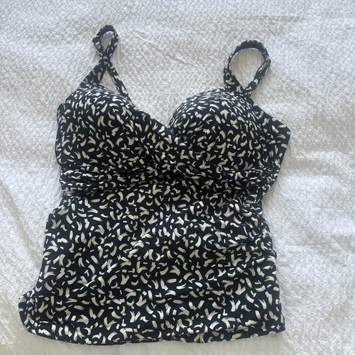 Tankini top size - 24, m&s