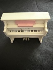 Sylvanian Families White Piano