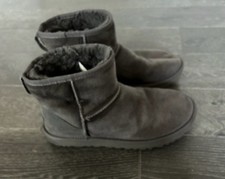 UGG Classic mini Short Grey