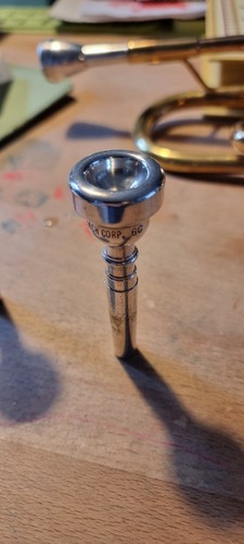 Vincent bach corp trumpet - bach, 6c