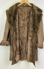 REAL SHEARLING SHEEPSKIN COAT Size Medium 40" Men`s Winter Jacket Vintage