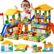 153Pcs Castle Building Blocks