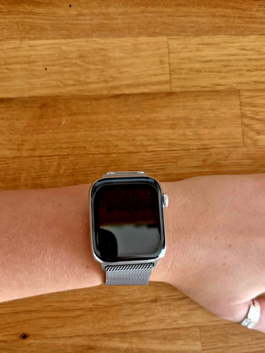 Apple watch series - watch, 5