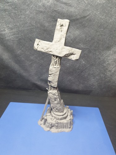 Giant ruined cross - giant, wargaming