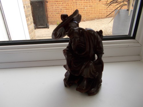 Chinese rosewood hand - rosewood,