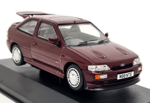 Vanguards ford escort rs - vanguards, 1/43