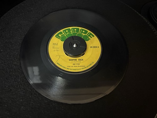 Jah fish vampire rock - rock, 1972