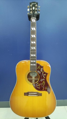 Gibson hummingbird studio - gibson,