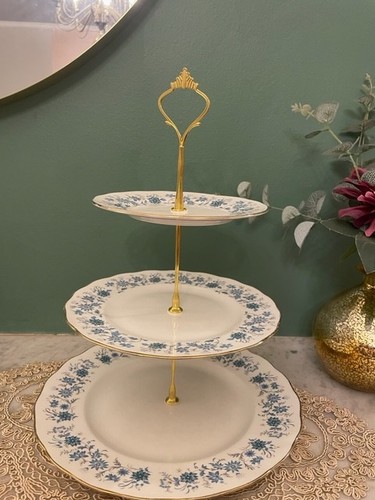 Vintage cake stand tier - cake,