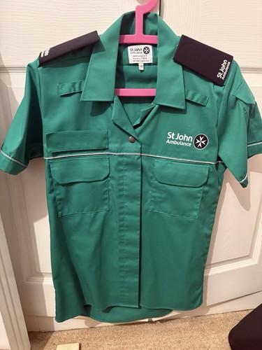 John ambulance green - john,