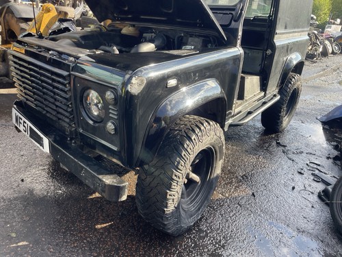 Landrover defender td5 - landrover,