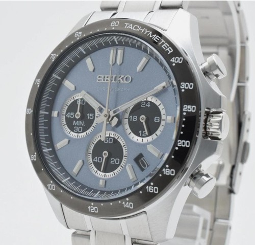 Excellent condition with - condition,