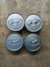 Genuine Set of 4 Hyundai i10 i20 i30 i45 iX35  Alloy Wheel Centre Caps...H2