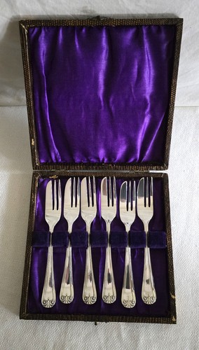 Vintage 70s cased - vintage, six