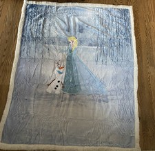 Disney Frozen Elsa And OLOF