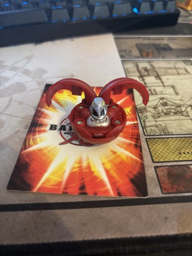 Vintage bakugan pyrus ravenoid - pyrus,