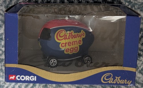 Corgi cadbury crème egg - crème,