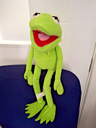 Disney store kermit the frog - disney,