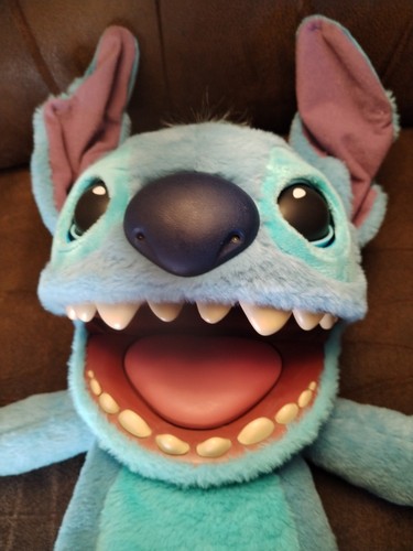 Disney stitch interactive - stitch,