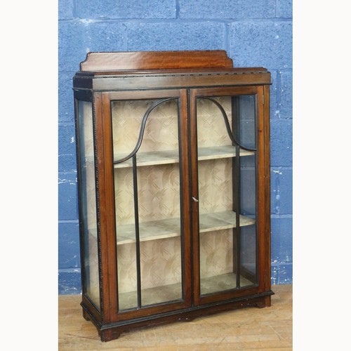 C1930s mahogany two door - c1930s,