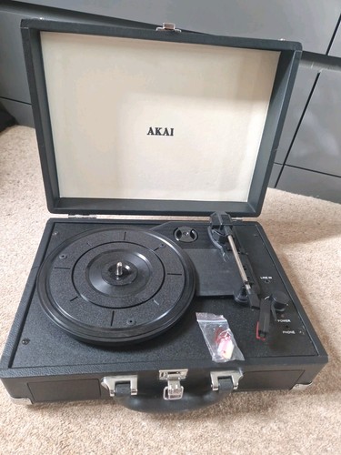 Akai a60024 retro briefcase - a60024,