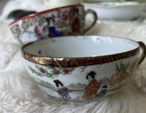 Enamelled hand painted - painted, egg