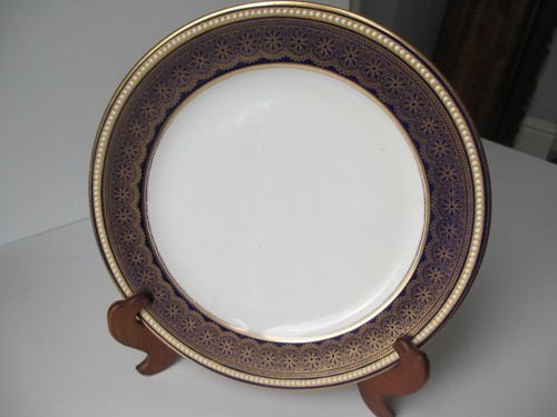 Antique royal worcester large - royal,