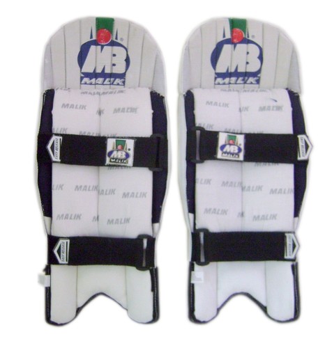 Malik cricket wicket keeping - cricket,