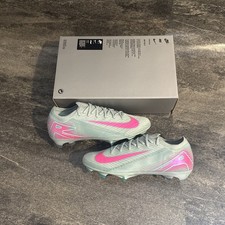 Size 8.5 - Nike Zoom Vapor 16
