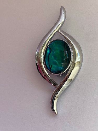 Swirl blue oval - blue, mother