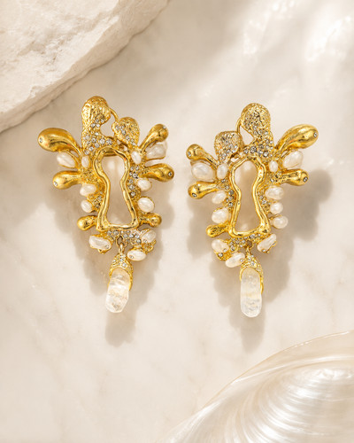 Schiaparelli avant garde - schiaparelli, gold