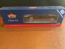 OO - Bachmann 31-965 Class A4 60021 -TMC weathered, real coal, crew,brass plates