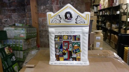 Wade village antiques tea - wade,
