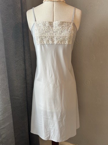 Beautiful true y2k vintage - beautiful,